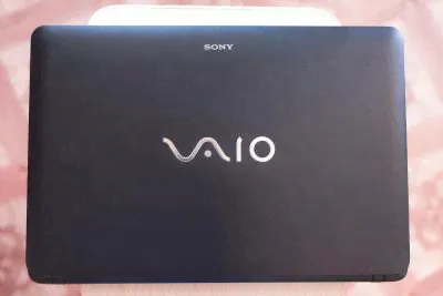Игровой Ноутбук Sony Vaio model svf153a1yv notebook 15,6" 1366x768 / core i5 4200u / 6 GB RAM / 500 GB HDD / Nvidia 740m / USB 3.0 / HDMI-0